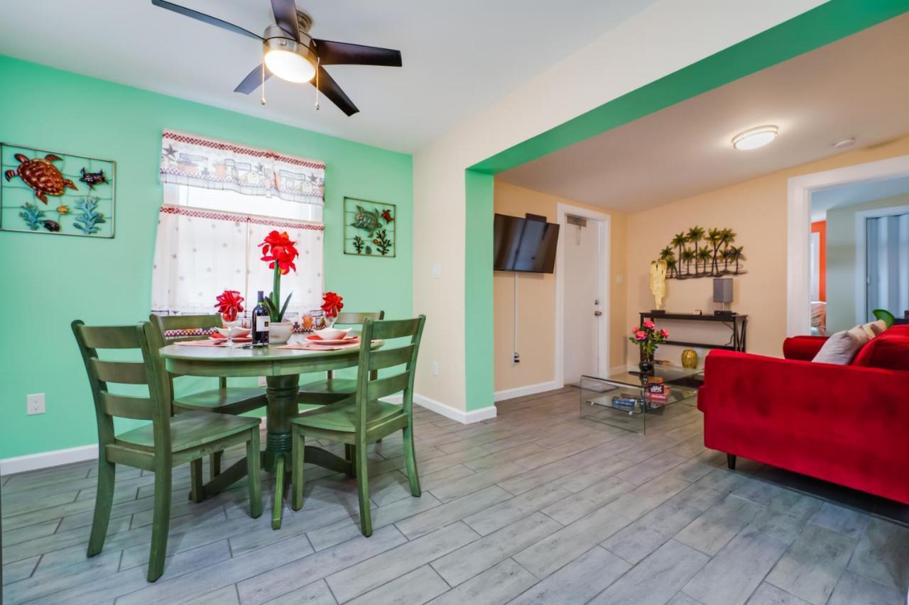 Beach Chairs, Good Kitchen, Strong Wifi On 14Th Ave Fort Lauderdale Exterior photo